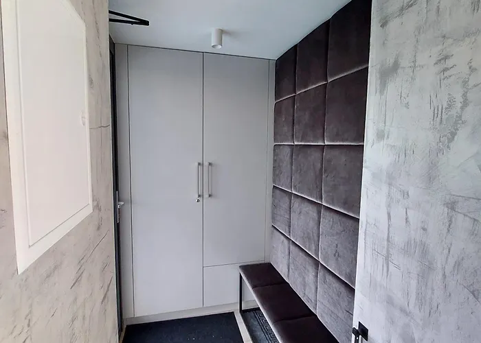 Narciarska N 6c Sauna דירה